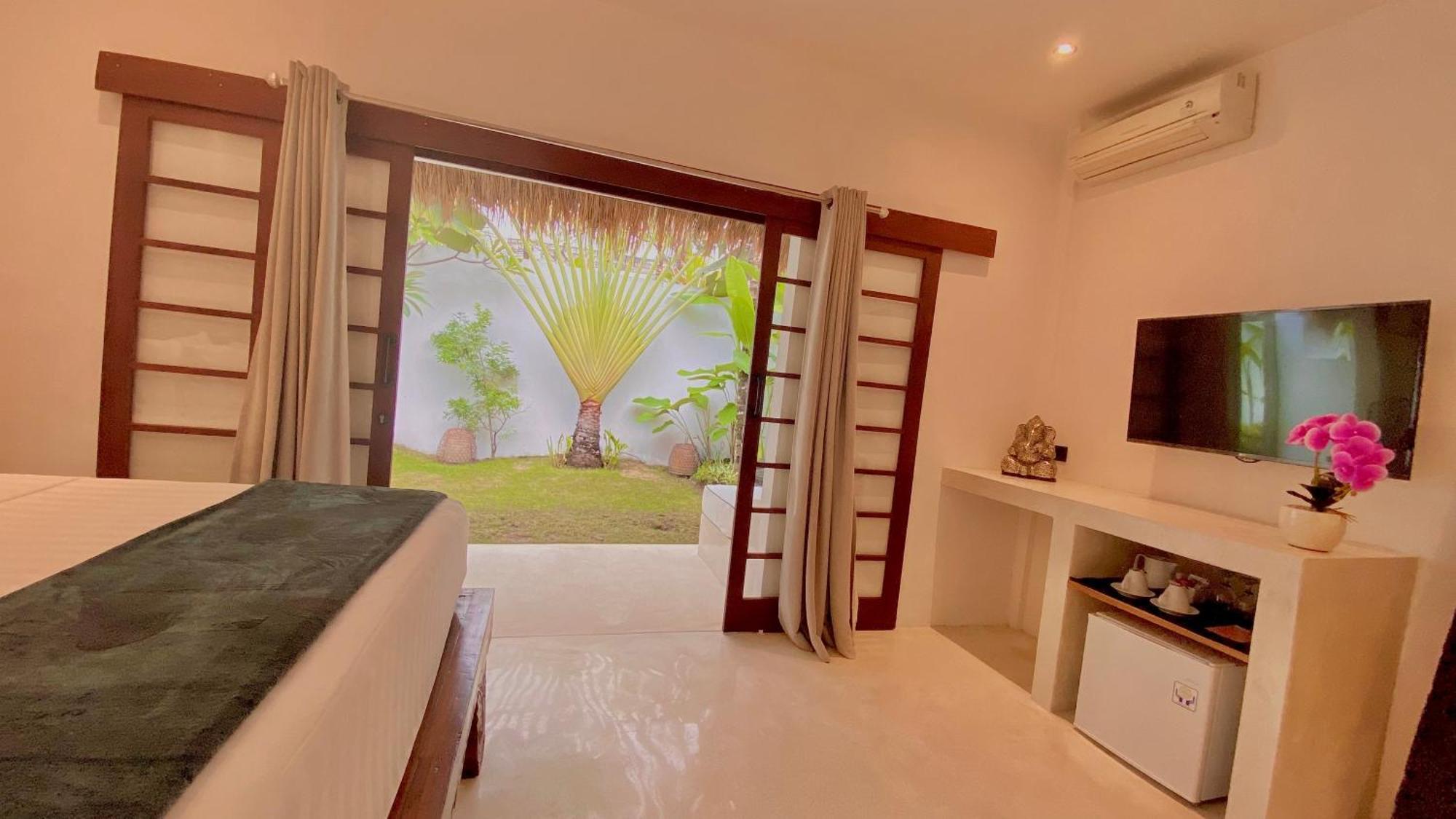 The Apartments Umalas Canggu Екстериор снимка